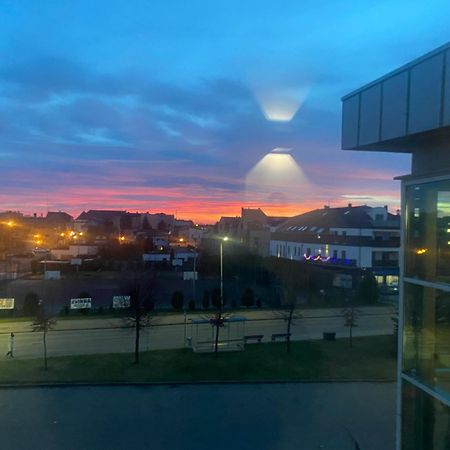 Hotel Absolwent Gostyń Exteriör bild