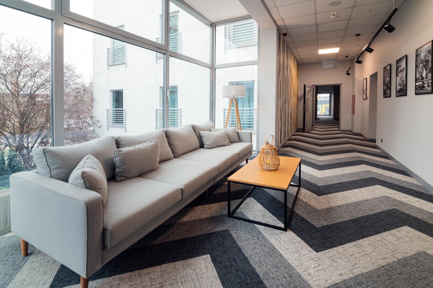 Hotel Absolwent Gostyń Exteriör bild