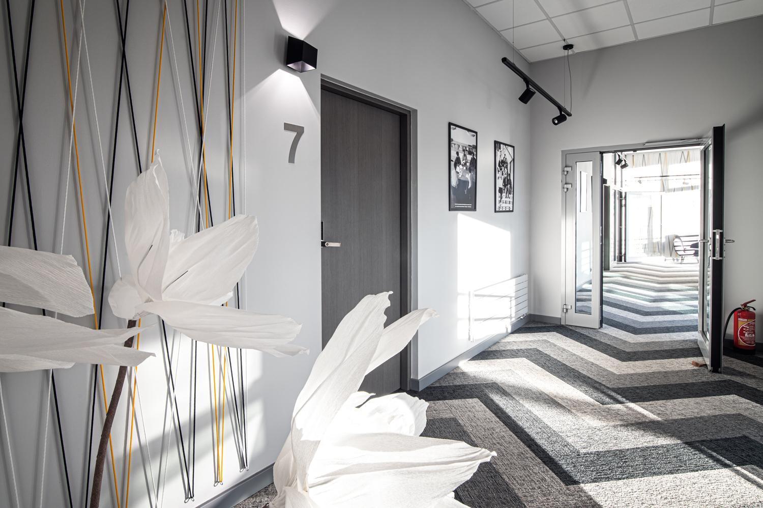 Hotel Absolwent Gostyń Exteriör bild