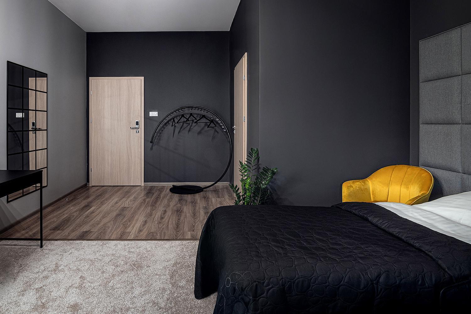 Hotel Absolwent Gostyń Exteriör bild